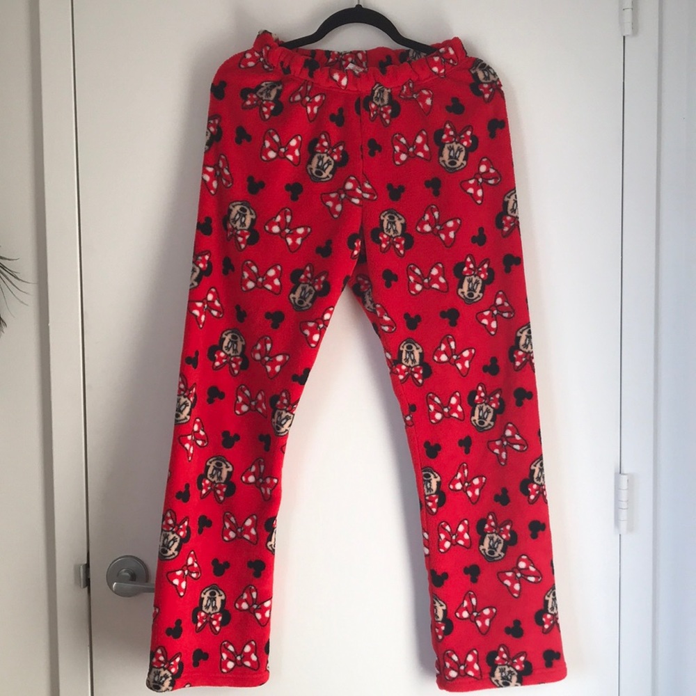 Nightsuit - Picture 3 of 5
